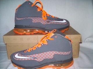 NIKE AIR MAX JR Griffey sneaker shoe size 10.5 grey orange