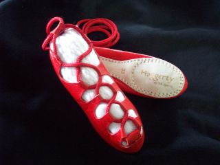 Haggerty COLORS RED Irish Dance Soft Shoes Ghillies + 1 Pair FREE 