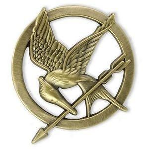 THE HUNGER GAMES MOVIE AUTHENTIC MOKINGJAY PROP REPLICA PIN JEWELRY 