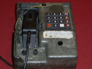 ARMY MILITARY FIELD PHONE RADIO TELEPHONE TA 1035/U SIGNAL CORPS