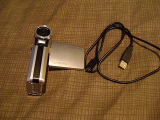 MINT Aiptek V5T6G 720P HD Digital Camcorder Pocket Camera 8GB Adult 