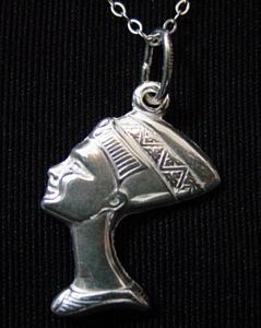 Egyptian Egypt Queen Nefertiti Pendant Charm Silver 925