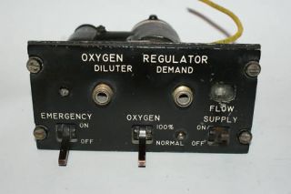 Airliner Aircraft Cockpit Oxygen Regulator P N 1040013