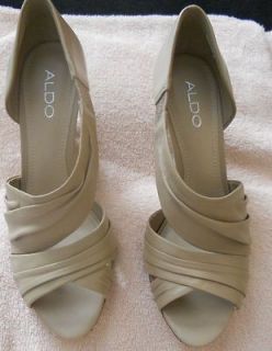 nwot aldo taupe leather sandals size 39 8 5