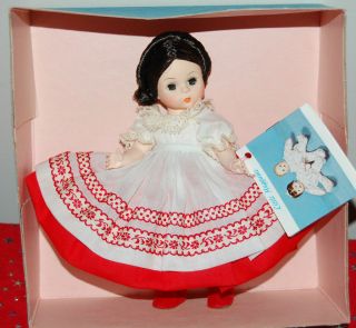Madame Alexander Russia 8 #574 Doll International Box Tag EX Minature 
