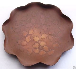 Gorgeous Arts Crafts Art Nouveau Copper Repousse Tray Handcrafted 
