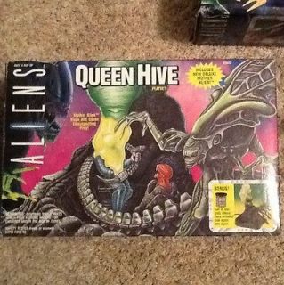 Aliens Queen Hive Playset NIB Plus Bonus Power Loader And Evac Fighter