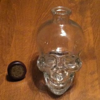   Skull 750ml Bottle Dan Aykroyd Empty RARE Skeleton Decantor