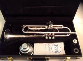 Bach TR200 Silver Trumpet With Case, Mouthpiece, Mute, Exc. Plus 