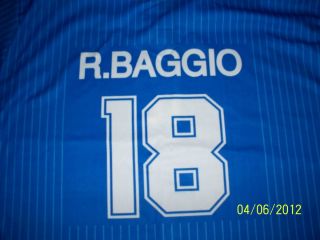 Vintage R Baggio Italia soccer Jersey perfect condition Football made 