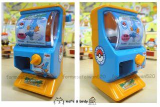 pokemon mini gacha machine this auction is for a like new mini pokemon 