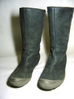Great Used UGG Belfair Sheepskin Lined Waterproof Boots Womens Size 