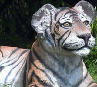 Wild Beauty Lying Tiger Cub Statue Home Yard Garden Decor Display 