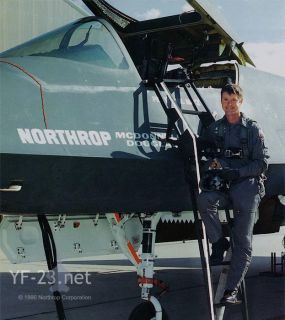 Northrop McDonnell Douglas YF 23 Aviation Test Pilot Autograph Paul 