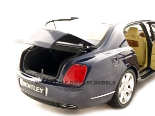   model car of 2005 Bentley Continental Flying Spur by Minichamps