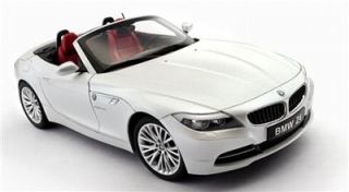 Kyosho 118 BMW Z4 sDrive35i(E89) Retractable Hard Top Diecast Model 