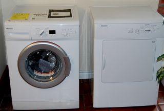 Blomberg Washer and Dryer 24 Set WM67120 WS DV16540 WH Warranty 