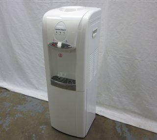  Beach 87330 Cold Hot Water Dispenser 3 5 Gallon Bottle Storage