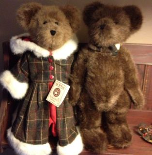 Retired Boyds Christmas Bears Chanelle Cocobeary and Oswald P Beanster 