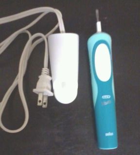 Braun Oral B Vitality 3709 Electric Toothbrush