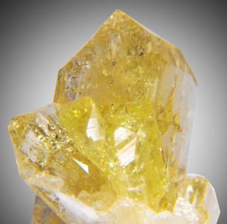 Canaryyellowgem Brazilianite Crystals Albite Brazil