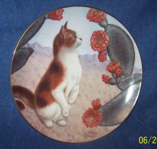  Danbury Mint Cats Flowers Collection Faux Paw Plate