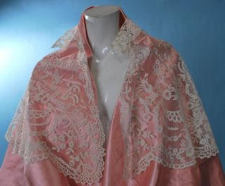 ROMANTIC ANTIQUE BRUSSELS LACE FICHU/SHAWL AIRY