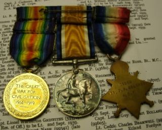   Trio Medals 2 Lieutenant Geoffrey Coldrick from Little Hooole Preston