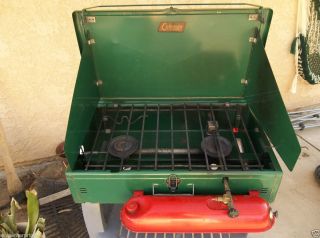 Vintage Coleman 2 Burner Stove 413E White Gas In Clean Condition 1954 