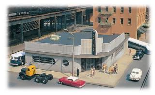 BUS STATION BUILDING KIT HO SCALE CITYSCENES BY BACHMANN  