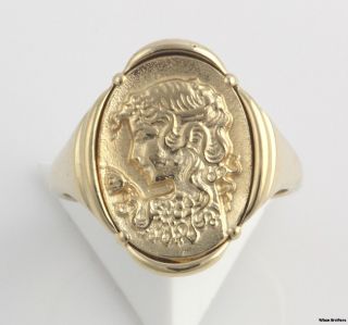 Cameo Style Womens Fashion Ring   10k Solid Yellow Gold Signet Style 