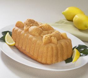  Nordic Ware 58348 Lemon Loaf Cake Bread Pan