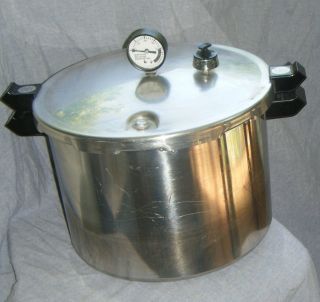 Presto Deluxe Pressure Cooker Canner 17Q Canning