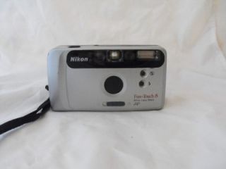 condition nikon fun touch 5 29mm with case a must have for any 