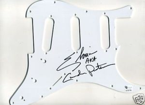 Elvira Cassandra Peterson Scream Queen Signed Autograph Guitar 
