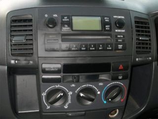 Toyota Corolla Verso CD  Facia Panel & Blaupunkt Stereo Car Radio 