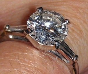 Ladies Platinum Diamond Engagement Ring REDUCED Price for Quick Sale 