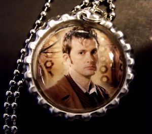 10th Doctor Who David Tennant Bottle Cap PENDANT 24 ball chain 