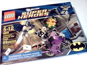 CATWOMAN CATCYCLE CITY CHASE BATMAN DC Universe Super Heroes Lego Set 
