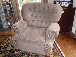 Used Lane Overstuffed Low Leg Recliner Chair Pick Up Ct
