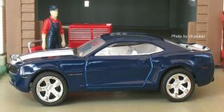 2006 CHEVY CAMARO Z/28 CONCEPT, Opening Hood, RRs, 164 Diecast, #0010 