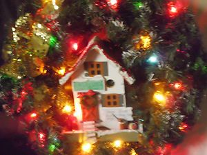 Artificial Christmas Holiday Wreath With Birdhouse Lighted Works