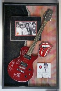   Stones   Guitar Signed by 5   Jagger, Richards, Watts, Woods, Wyman