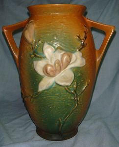 Large Vintage Roseville Magnolia Two Handled Vase 96 12 Brown 7 Green 