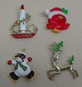 Lot 4 Assorted Christmas Holiday Jewelry Pins Brooches