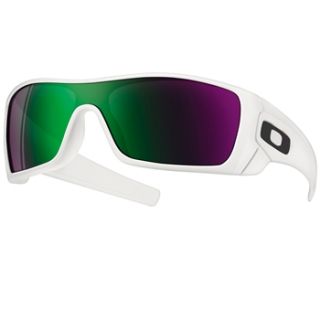 Full Range of Oakley Sports Eyewear from Chain Reaction Cycles