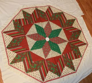 Vintage Christmas Tree Skirt Hand Quilted 59 Diameter