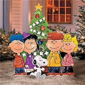Outdoor Peanuts Gang Christmas Tree Metal Yard Art Display Holiday