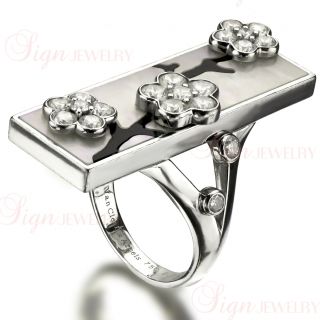 Van Cleef Arpels Miroir Des Eaux 18K Gold Onyx Diamond Flower Ring