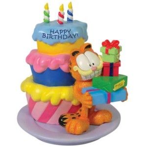Garfield 15951 Garfield Happy Birthday Figurine
